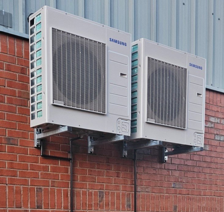 Air conditioning and refrigeration specialists"